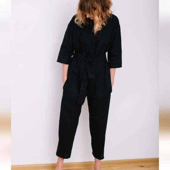 NWOT OFFON V-neck Linen JUMPSUIT - Picture 13 of 13